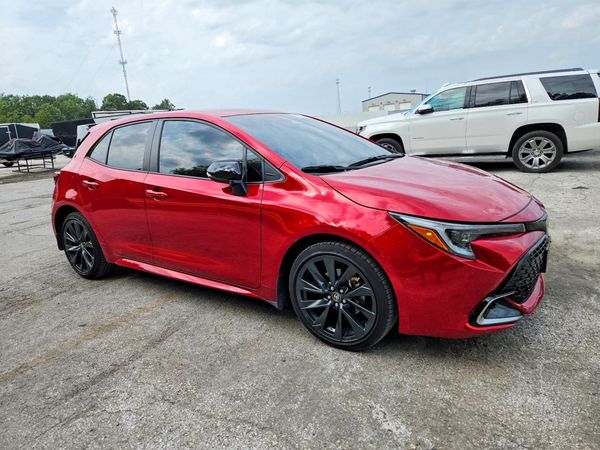2026 TOYOTA COROLLA XSE
