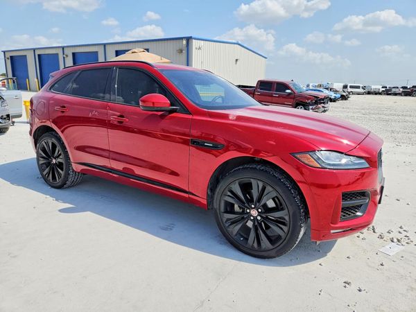 2017 JAGUAR F-PACE