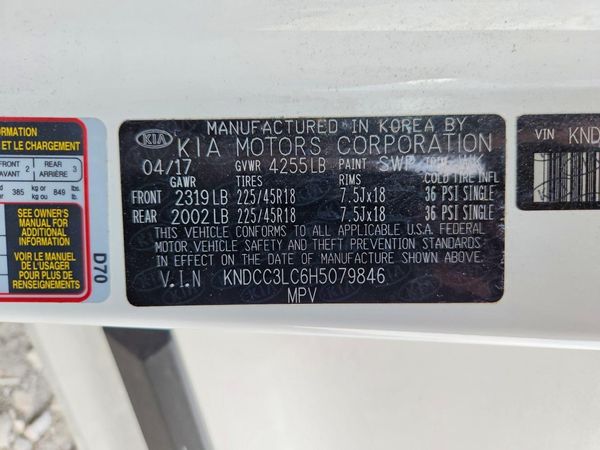 2017 KIA NIRO
