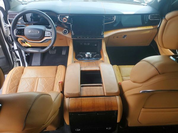 2024 JEEP GRAND WAGONEER
