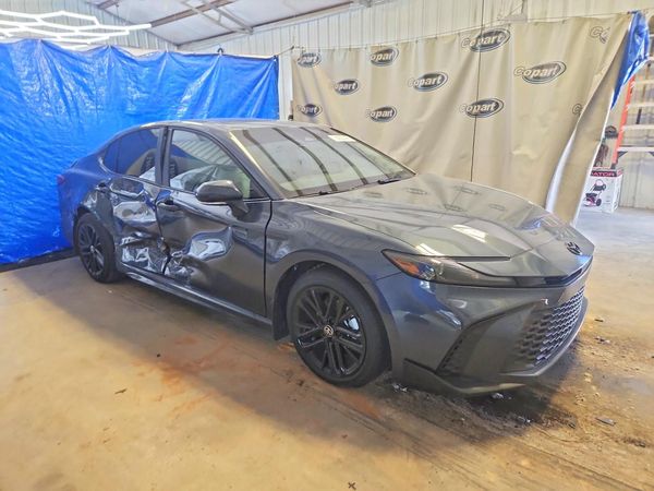 2026 TOYOTA CAMRY — Passenger 3/4