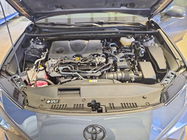 2026 TOYOTA CAMRY — Engine bay