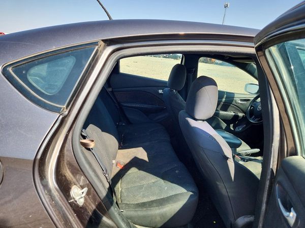 2016 DODGE DART