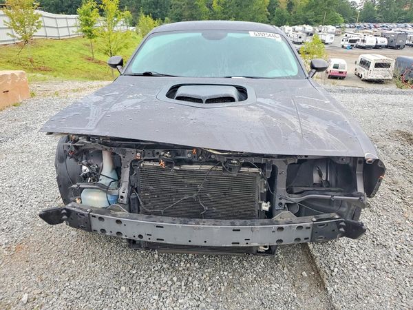2016 DODGE CHALLENGER SXT Plus
