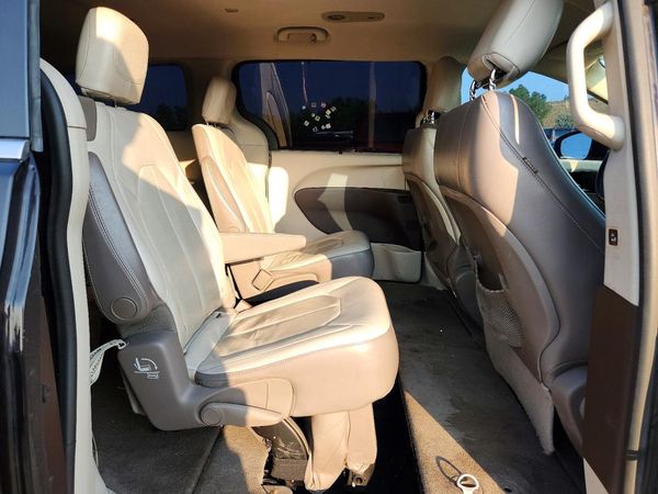 2017 CHRYSLER PACIFICA Touring L