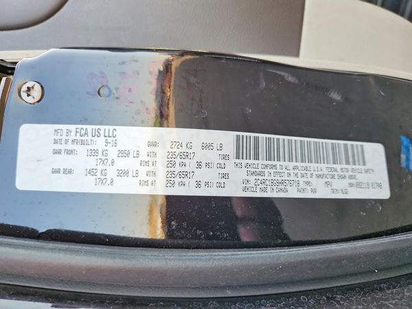 2017 CHRYSLER PACIFICA Touring L