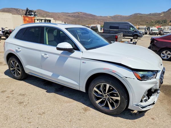 2023 AUDI Q5