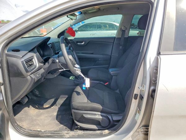 2019 KIA RIO