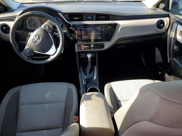 2017 TOYOTA COROLLA