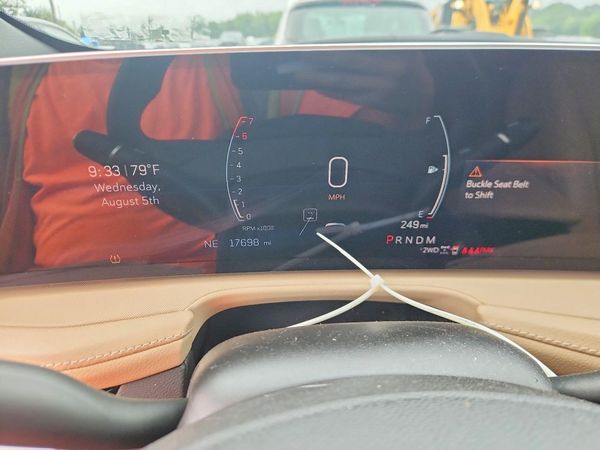 2024 CADILLAC XT4 Luxury