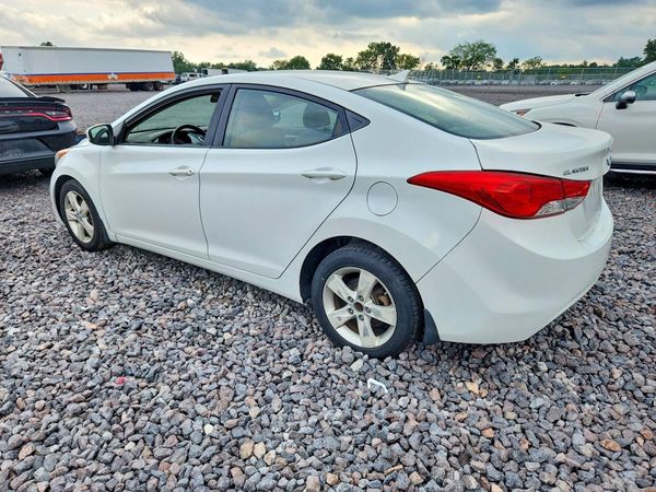 2012 HYUNDAI ELANTRA GLS(Middle grade)