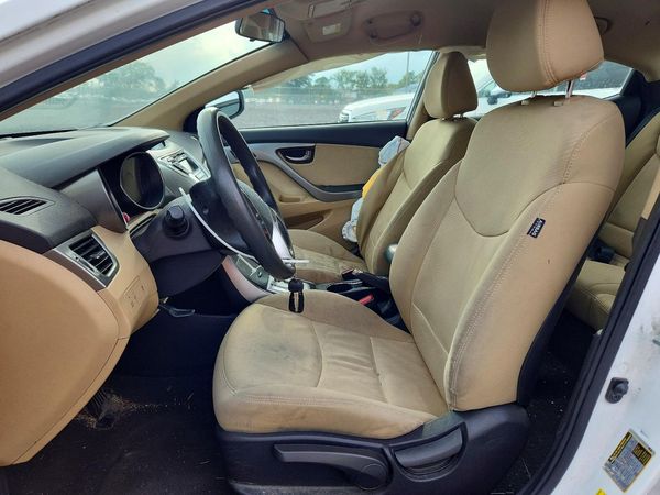 2012 HYUNDAI ELANTRA GLS(Middle grade)