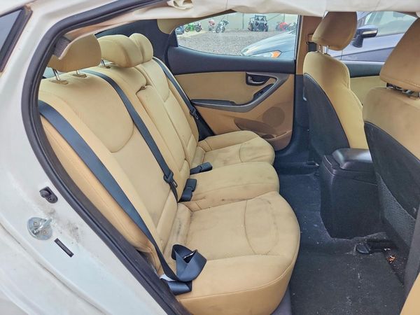 2012 HYUNDAI ELANTRA GLS(Middle grade)