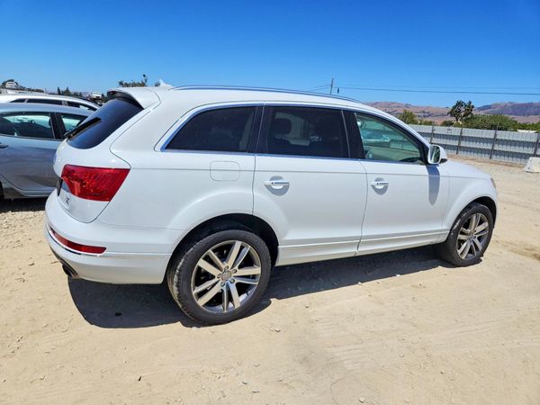2015 AUDI Q7 Premium Plus