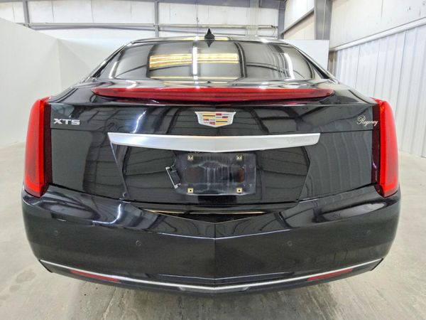 2016 CADILLAC XTS