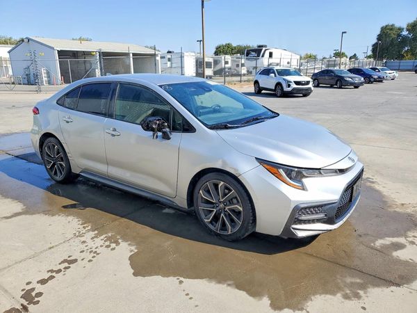 2020 TOYOTA COROLLA SE, CVT