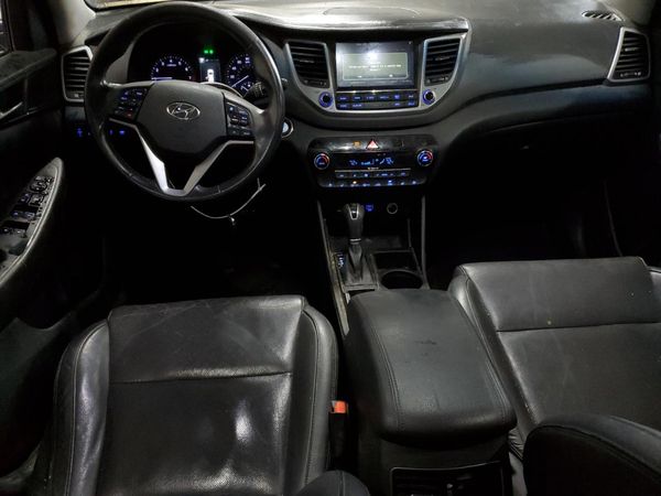 2016 HYUNDAI TUCSON