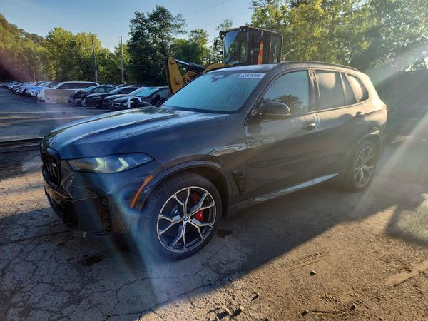 2026 BMW X5 M60i