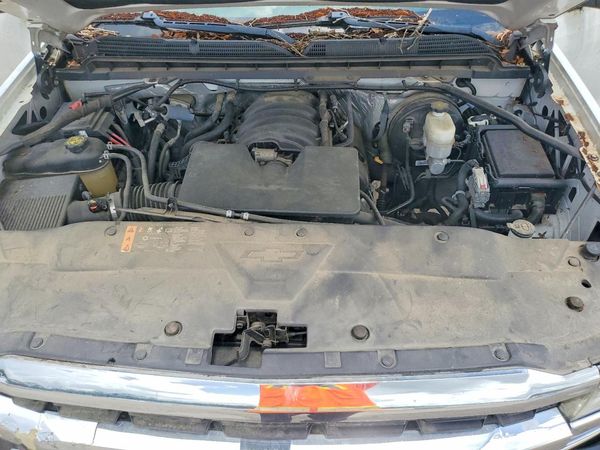 2017 CHEVROLET SILVERADO Work Truck/LS/Fleet/Base — Engine bay