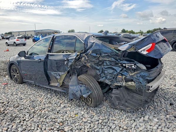 2020 TOYOTA CAMRY