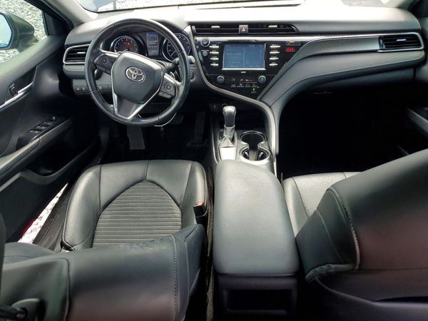 2020 TOYOTA CAMRY