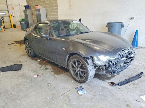 2017 MAZDA MX-5 MIATA Grand Touring