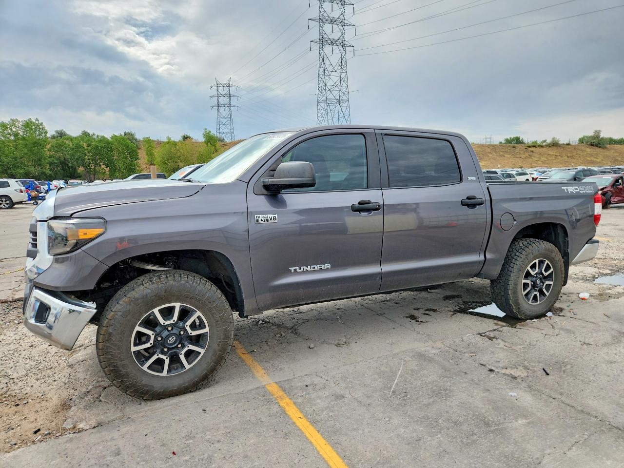 2015 TOYOTA TUNDRA SR5 Grade
