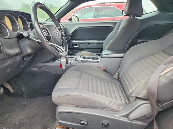 2013 DODGE CHALLENGER Base