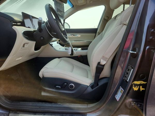 2026 GENESIS GV70 2.5T, 2.5T Select