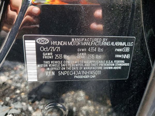 2022 HYUNDAI SONATA SE