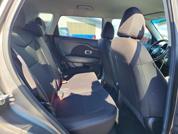 2018 KIA SOUL Base