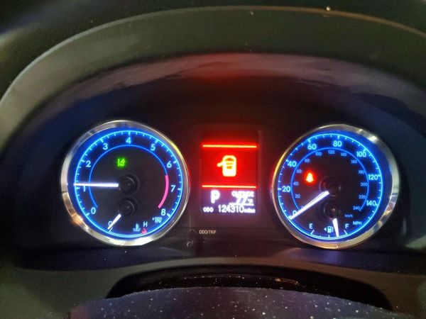 2019 TOYOTA COROLLA