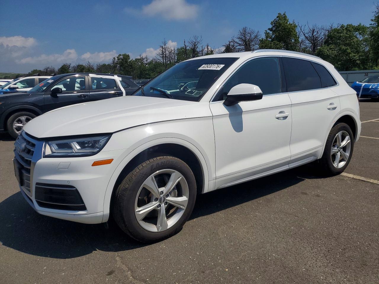 2020 AUDI Q5 quattro Premium Plus