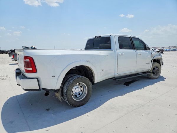 2022 RAM 3500