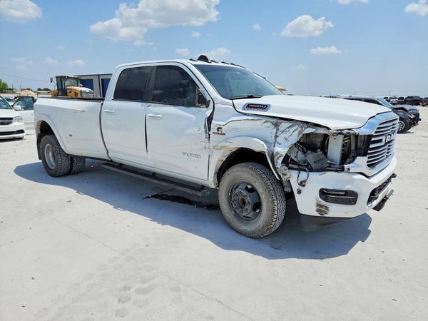 2022 RAM 3500