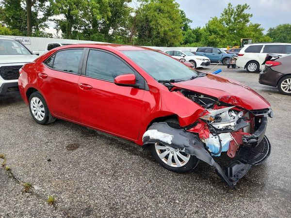 2015 TOYOTA COROLLA L/LE — Passenger 3/4