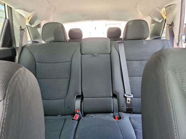 2015 KIA SORENTO GL — SUVN