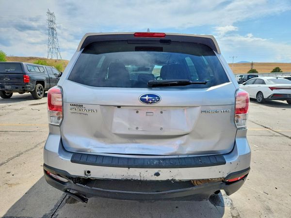 2018 SUBARU FORESTER Premium+CWP