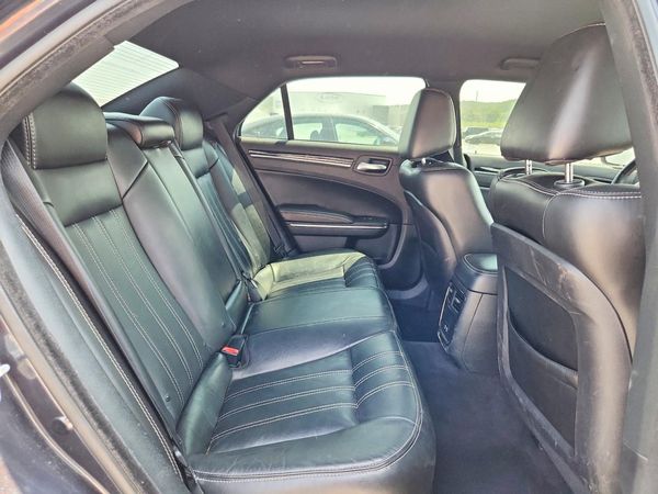 2018 CHRYSLER 300