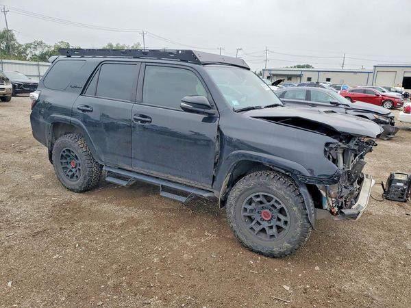 2023 TOYOTA 4RUNNER TRD Pro