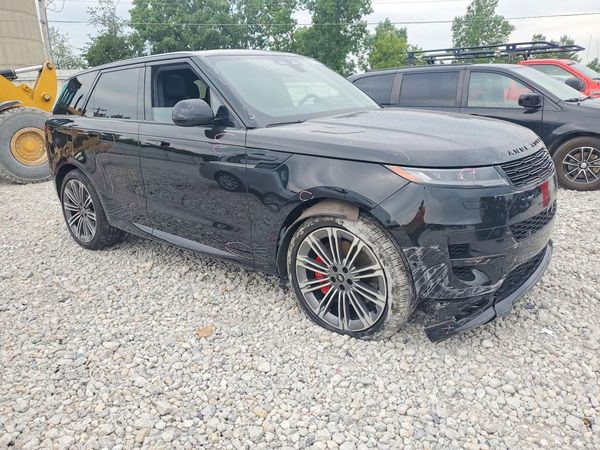 2025 LAND ROVER RANGE ROVER SPORT P530 Dynamic SE