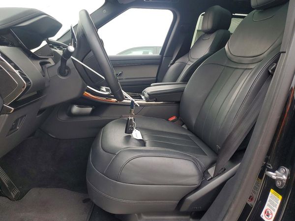 2025 LAND ROVER RANGE ROVER SPORT P530 Dynamic SE
