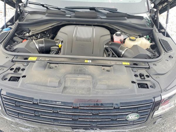 2025 LAND ROVER RANGE ROVER SPORT P530 Dynamic SE