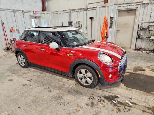 2015 MINI COOPER