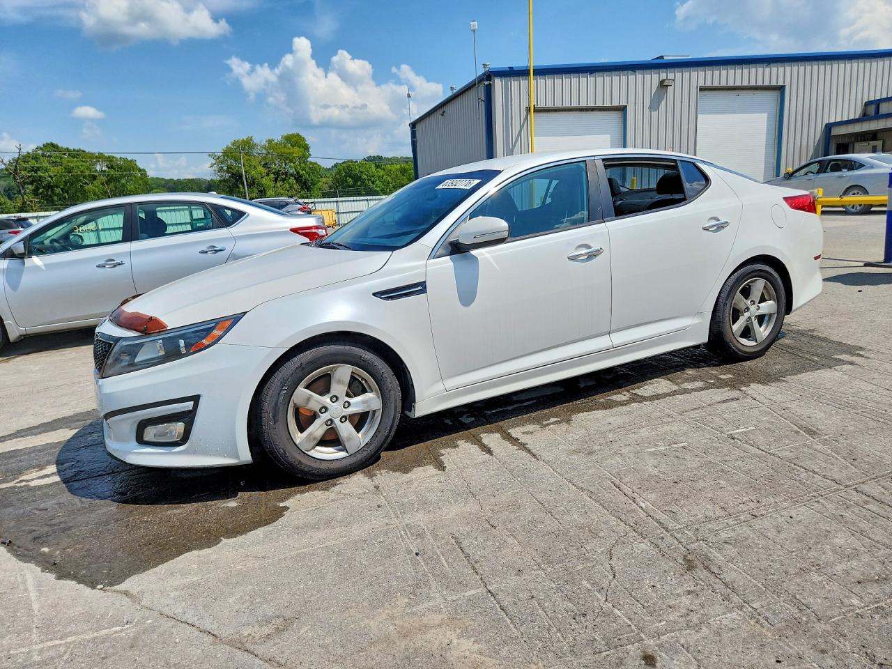 2015 KIA OPTIMA GL - Middle-low