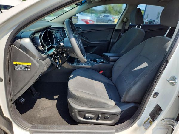 2015 KIA OPTIMA GL - Middle-low