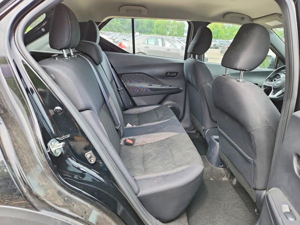 2020 NISSAN KICKS