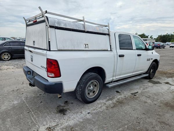 2014 RAM 1500 ST