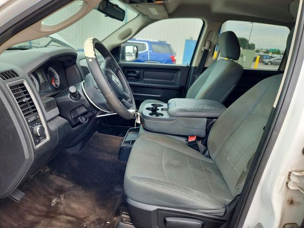 2014 RAM 1500 ST