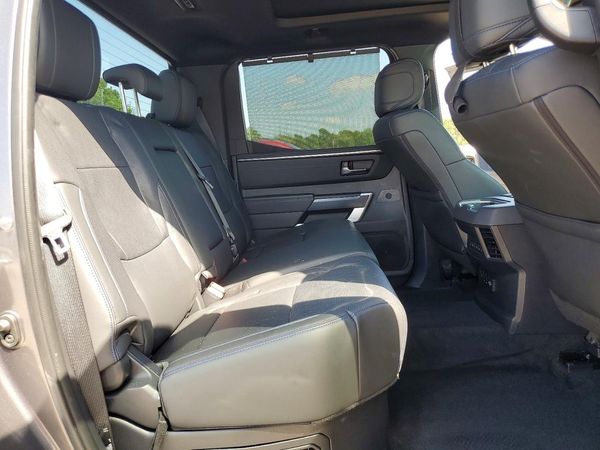2024 TOYOTA TUNDRA